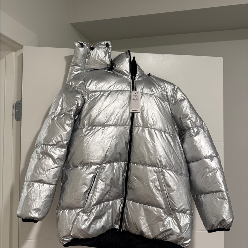 Express Shiny Silver Women’s Puffer Coat